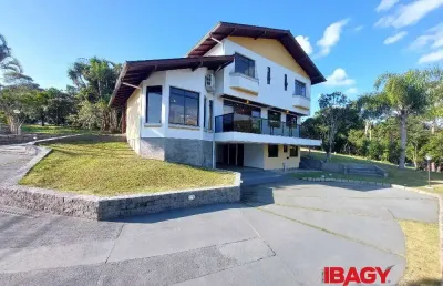 Excelente casa em condominio 6 dormitório(s) em cacupé - florianópolis