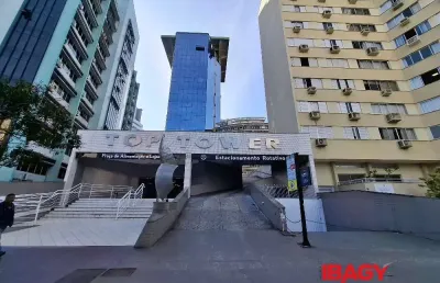 Ponto comercial para alugar na Rua Esteves Júnior, 150, Centro, Florianópolis