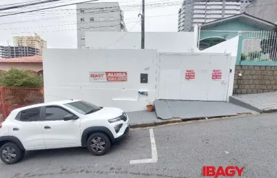 Barracão / Galpão / Depósito para alugar na Rua Manoel Loureiro, 506, Barreiros, São José