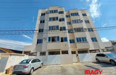 Excelente apartamento 1 dormitório(s) em praia comprida - são josé