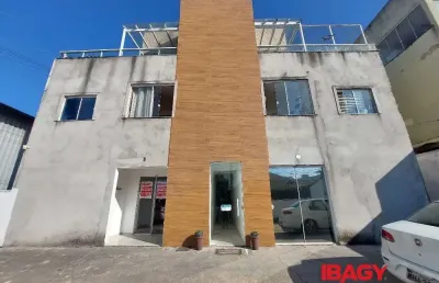 Excelente apartamento 2 dormitório(s) em ingleses do rio vermelho - florianópolis