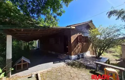 Excelente casa 5 dormitório(s) em lagoa da conceição - florianópolis