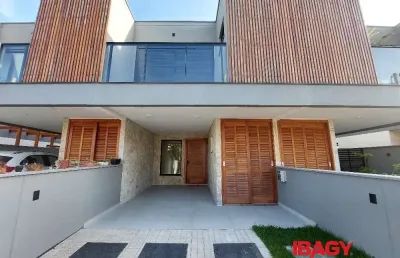 Excelente casa 3 dormitório(s) em campeche - florianopolis