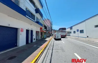 Excelente apartamento 2 dormitório(s) em centro - florianópolis