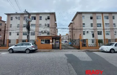 Excelente apartamento 2 dormitório(s) em barreiros - são josé