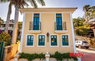 Excelente casa 3 dormitório(s) em lagoa da conceição - florianópolis
