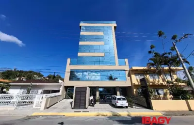Excelente apartamento 3 dormitório(s) em centro santo amaro - santo amaro da imperatriz