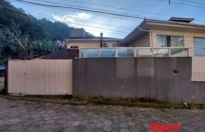 Excelente casa 3 dormitório(s) em saco grande - florianópolis