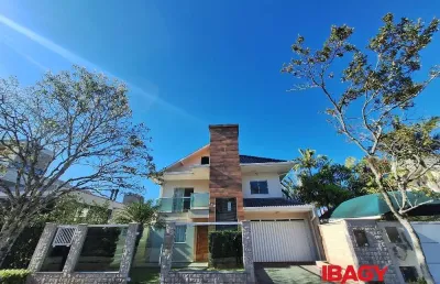 Excelente casa 5 dormitório(s) em pedra branca - palhoça