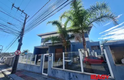 Excelente casa 2 dormitório(s) em real parque - sao jose