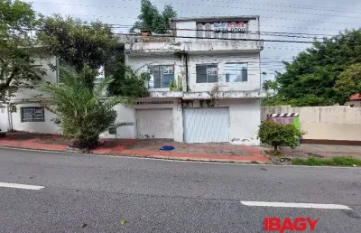 Casa comercial para alugar na Avenida Rio Branco, 1144, Centro, Florianópolis