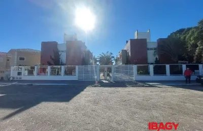 Excelente casa 3 dormitório(s) em campeche - florianópolis