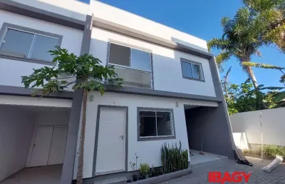 Excelente casa 3 dormitório(s) em campeche - florianópolis
