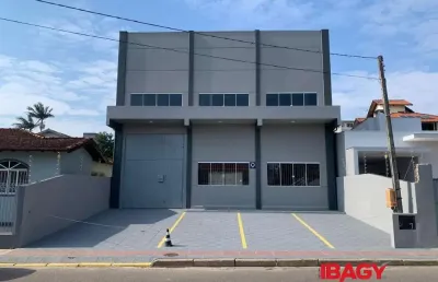 Oportunidade! galpão em jardim atlantico - florianopolis