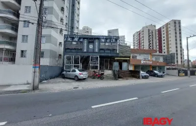 Ponto comercial para alugar na Avenida Mauro Ramos, 674, Centro, Florianópolis