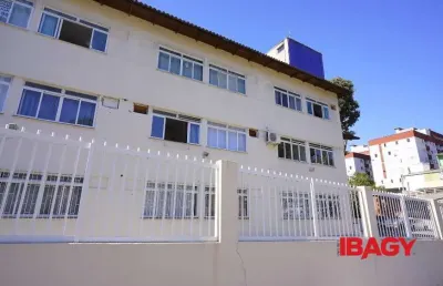 Excelente studio 1 dormitório(s) em trindade - florianópolis