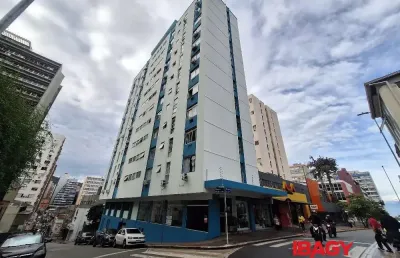 Excelente apartamento 2 dormitório(s) em centro - florianópolis