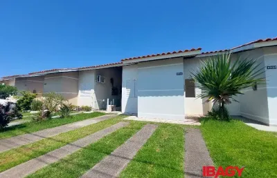 Excelente casa 3 dormitório(s) em bela vista - palhoça