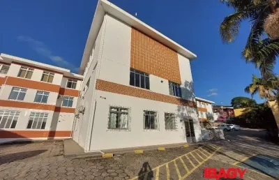Oportunidade! salas/conjuntos em pantanal - florianópolis