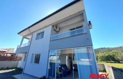 Excelente casa 2 dormitório(s) em campeche - florianopolis