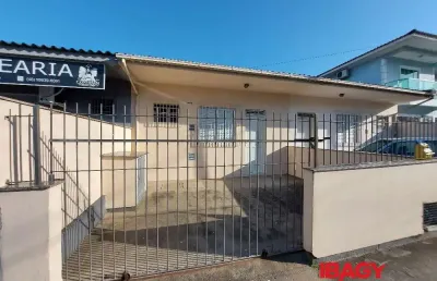 Excelente kitnet 1 dormitório(s) em ipiranga - são josé