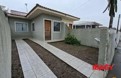 Excelente casa 2 dormitório(s) em são sebastião - palhoça