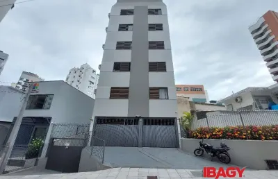Excelente apartamento 3 dormitório(s) em centro - florianópolis
