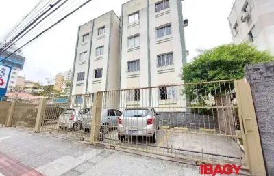 Excelente apartamento 3 dormitório(s) em centro - florianópolis