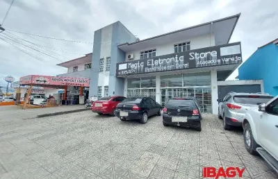 Ponto comercial para alugar na Avenida Aniceto Zacchi, 1210, Ponte do Imaruim, Palhoça