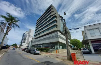 Ponto comercial para alugar na Rua São João Batista, 173, Agronômica, Florianópolis