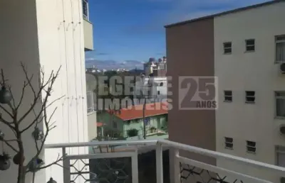 Apartamento à venda com 2 quartos no bairro estreito em florianópolis