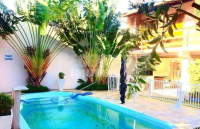 Casa em condomínio fechado à venda no bairro ingleses em florianópolis.