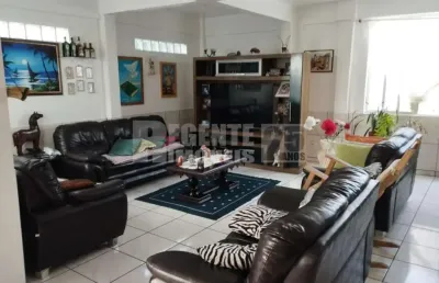 Casa com 3 quartos à venda na Rua Humberto de Campos, 135, Trindade, Florianópolis