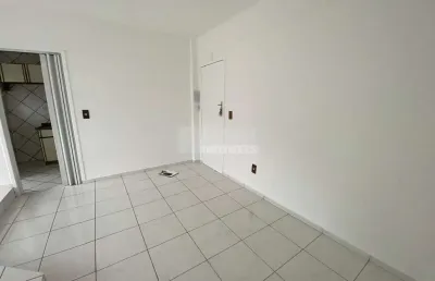 Excelente apartamento de 3 dormitórios no bairro trindade, perto da ufsc!