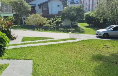 Terreno à venda no bairro trindade em florianópolis