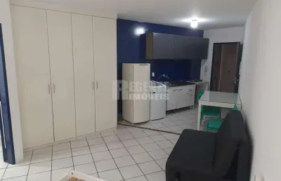 Kitnet mobiliada para alugar no bairro trindade, ao lado da ufsc!
