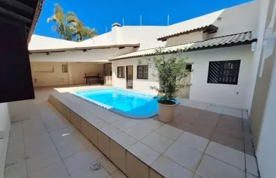 Casa com 3 dormitórios sendo 1 suíte no córrego grande florianópolis sc