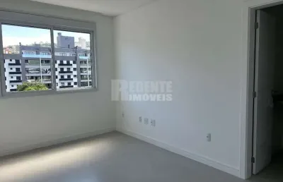 Apartamento bem localizado com preço de oportunidade.
