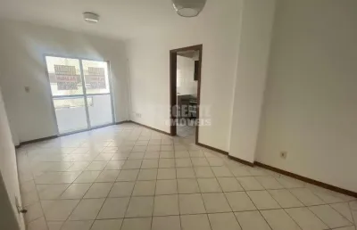 Ótimo apartamento de 2 dormitórios no bairro carvoeira, ao lado da ufsc!
