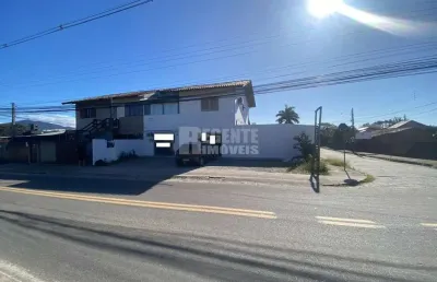 Sala comercial para alugar na Rua do Gramal, 954, Campeche, Florianópolis