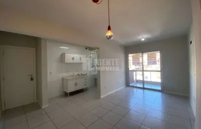 Excelente apartamento de 2 dormitórios no bairro trindade!