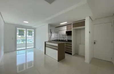 Excelente apartamento de 2 dormitórios no bairro trindade!