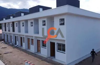 Sobrado com 2 dormitórios à venda, 80 m² por r$ 369.000,00 - massaguaçu - caraguatatuba/sp