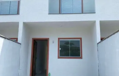 Sobrado com 2 dormitórios à venda, 80 m² por r$ 360.000 - massaguaçu - caraguatatuba/sp