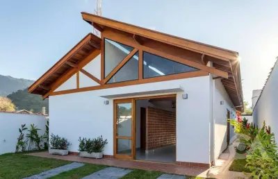 Excelente casa com 3 dormitórios à venda, 120 m² por r$ 1.060.000 - massaguaçu - caraguatatuba/sp
