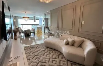 Cartier apartamento frente mar mobiliado com 4 suítes e 3 vagas na meia praia
