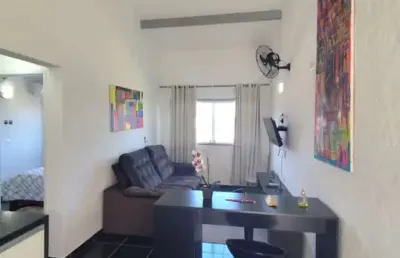 Apartamento com 1 dormitório mobiliado na praia grande.