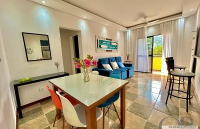 Apartamento mobiliado com 2 dormitórios nas toninhas.