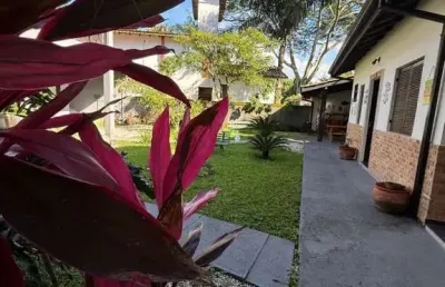 Sobrado com 3 dormitórios mais edícula com 4 suítes no parque vivamar.