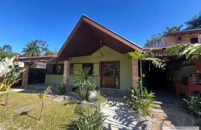 Casa térrea com 2 dormitórios dentro de condominio na ressaca